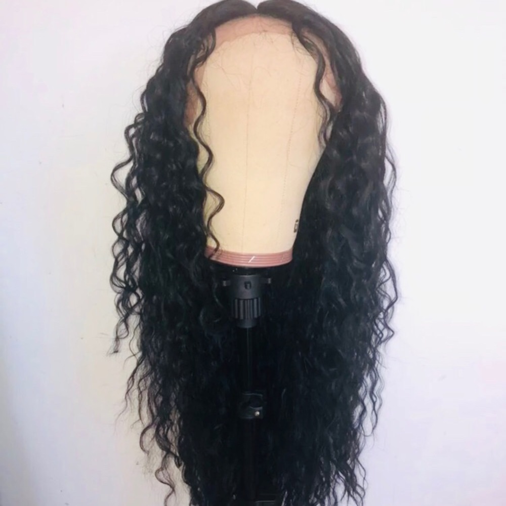 30 “  KIMMIE Black Wavy Curly Wig *NWT* 🌙❤️